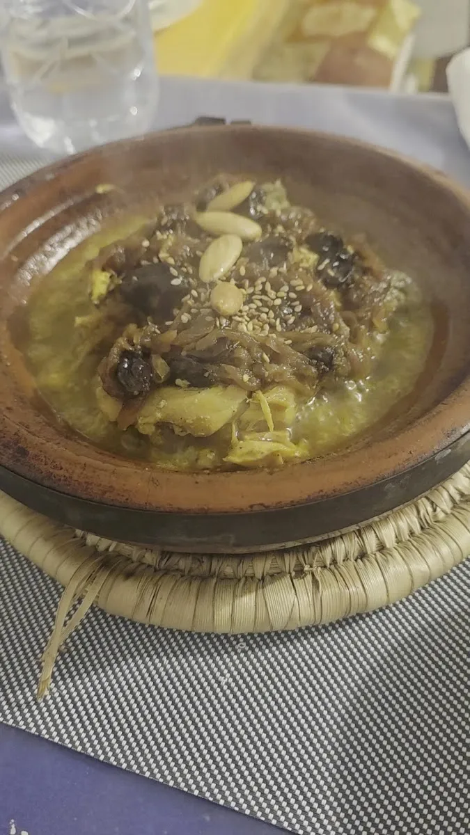 صورة 4 من Coin typique