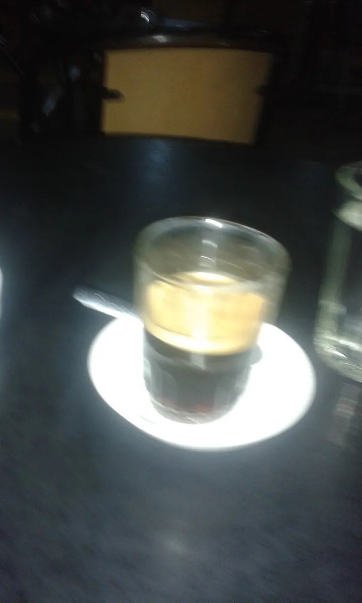 صورة 3 من Rotterdam cafe