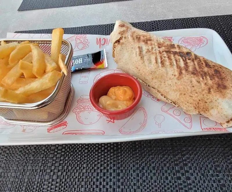 صورة 4 من La Nostra Restaurant