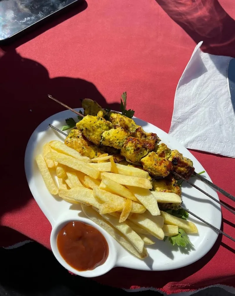 Photo 4 de Express Lunch Cafe Restaurant
