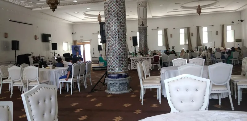 Photo 1 de منتزه زيكار