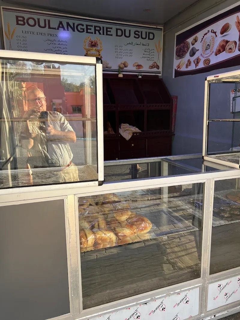 صورة 1 من Bread Store and Town Oven