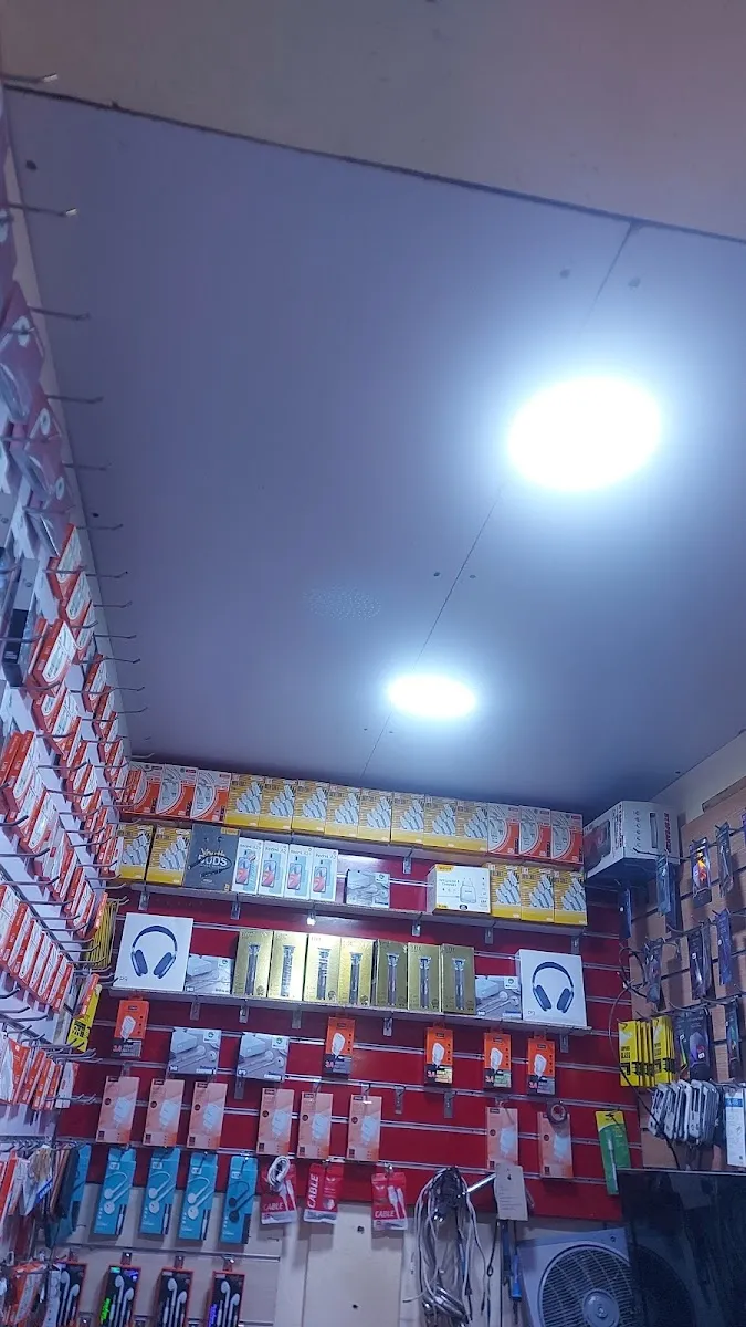 Photo 4 de Battery Shop Youssoufia