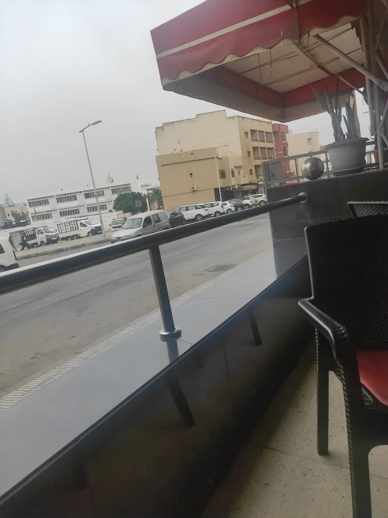 صورة 1 من Sale