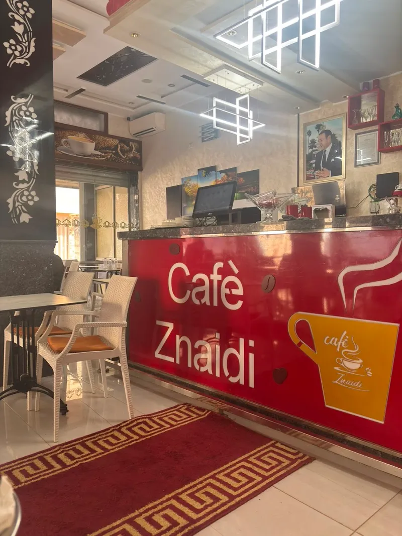 Photo 2 de Café znaidi