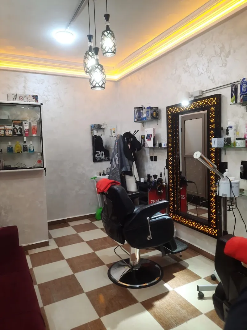 صورة 2 من Salon de coiffure