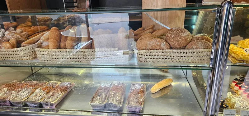Photo 3 de DESLYS : Boulangerie, Pâtisserie & Glacier