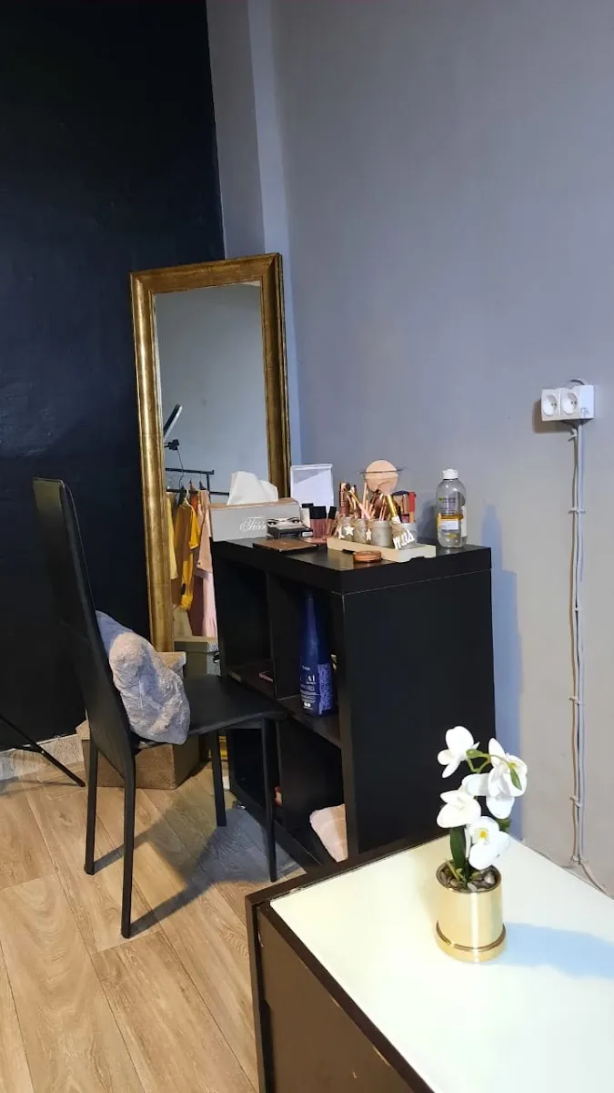 صورة 3 من Salon R&N de Coiffure & Esthétique