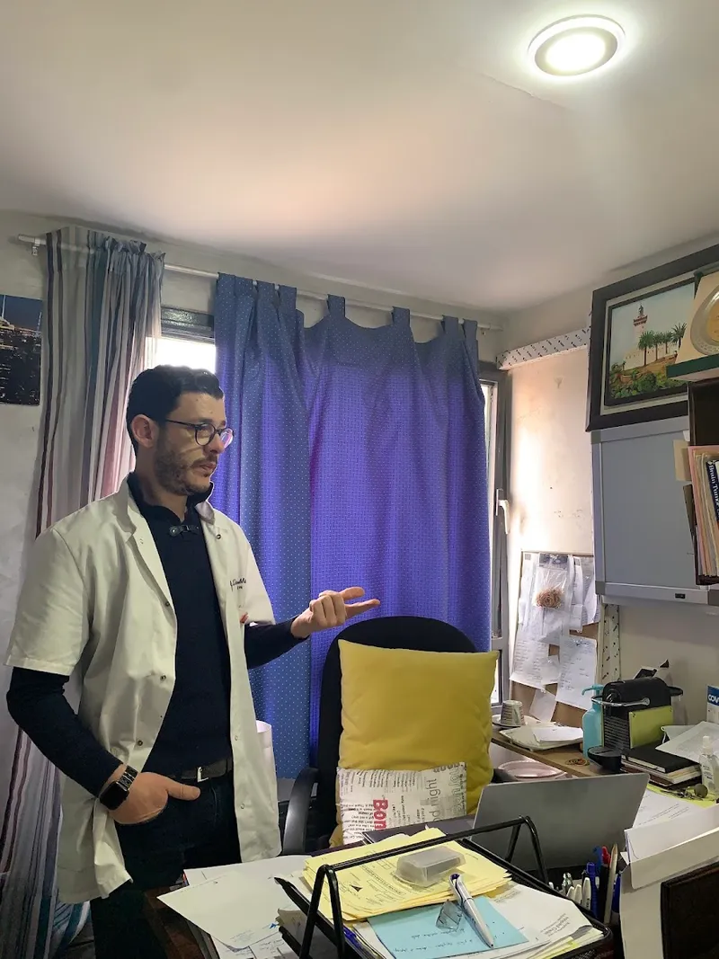 Photo 1 de Dr Oudrhiri Mohammed yassaad - Neurochirurgien, Professeur Agrégé, Rabat, Maroc