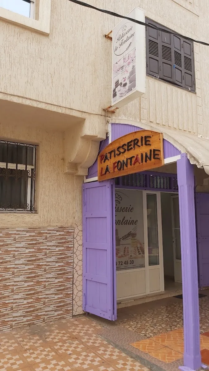 صورة 3 من ﺣﻠﻮﻳﺎﺕ ﺍﻟﺰﻳﺘﻮﻧﺔ Pâtisserie zitouna veste