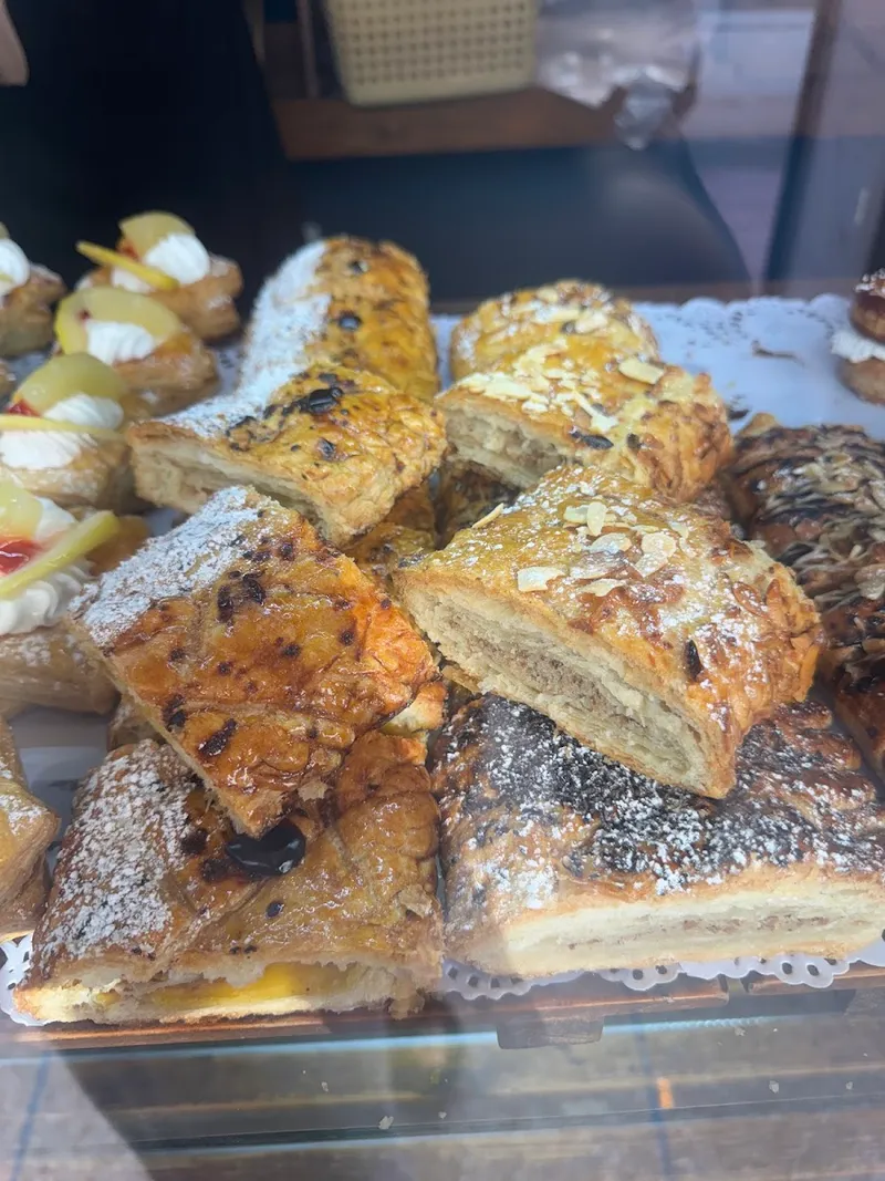 Photo 2 de Boulangerie & Pâtisserie Enakhil