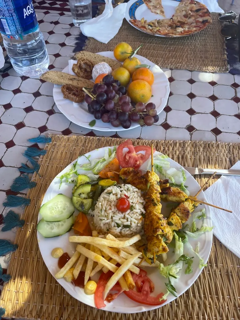 صورة 3 من Restaurant Lakasbah Etoile