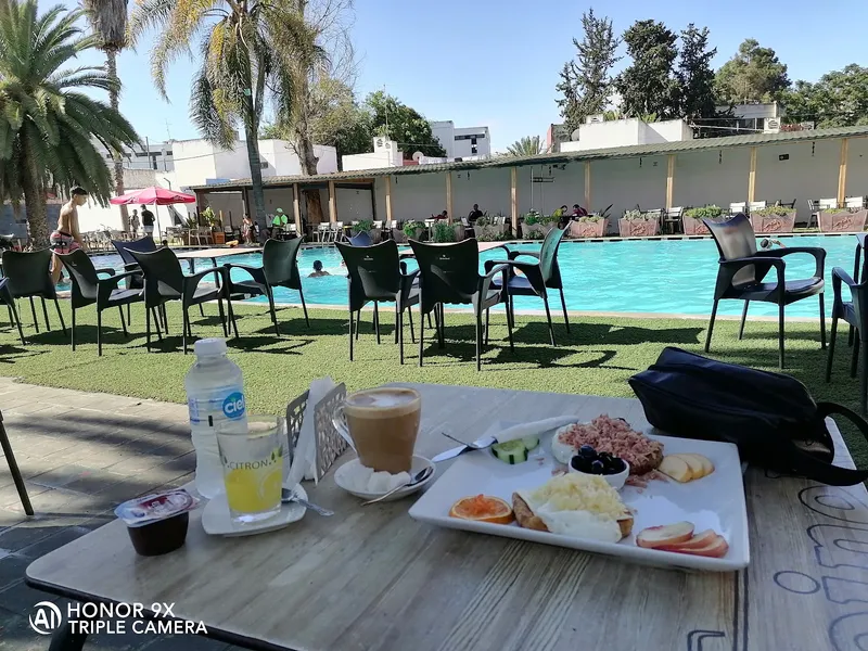 Photo 1 de Café La Piscine