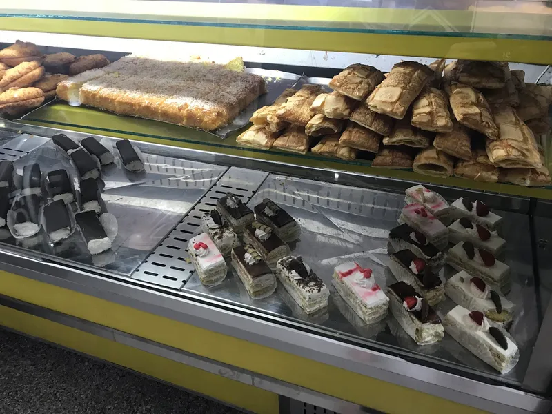 Pâtisserie Binwidane photo 3