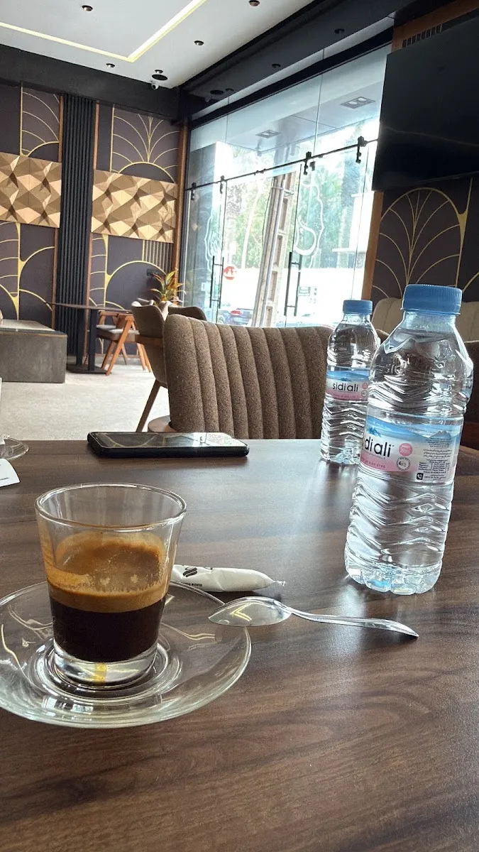 Photo 2 de Hôtel AL MIDYAF فندق المضياف