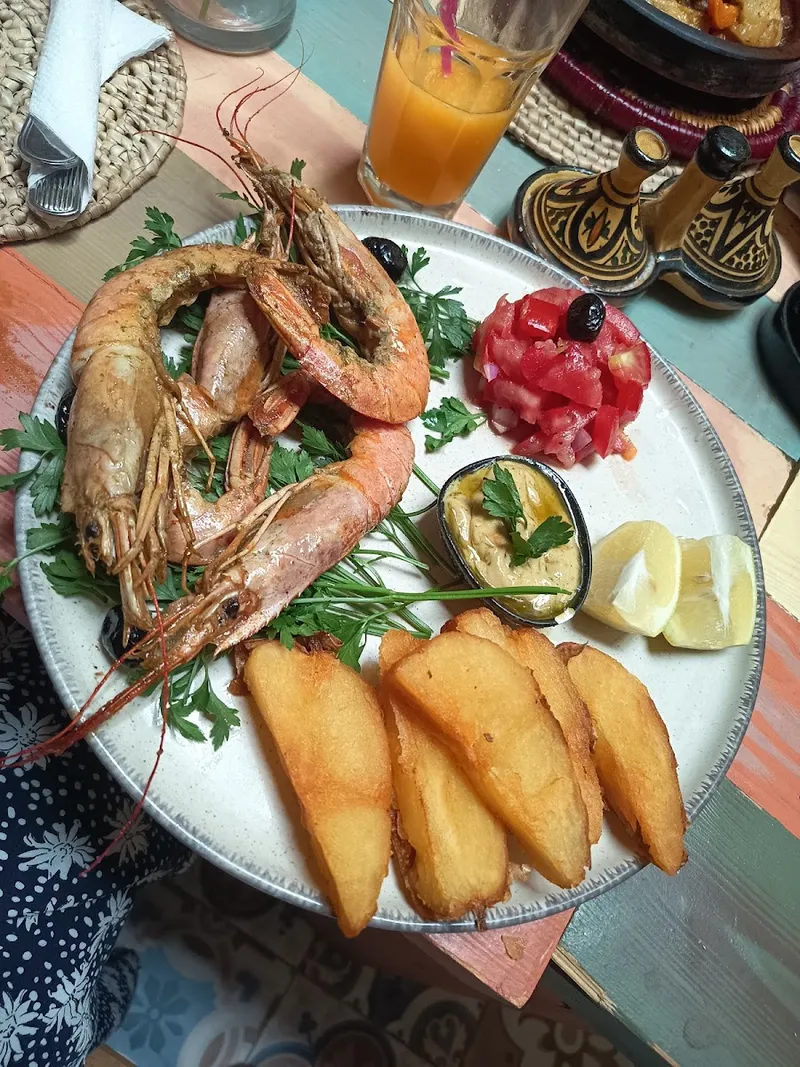 صورة 2 من Chill Art Hostel