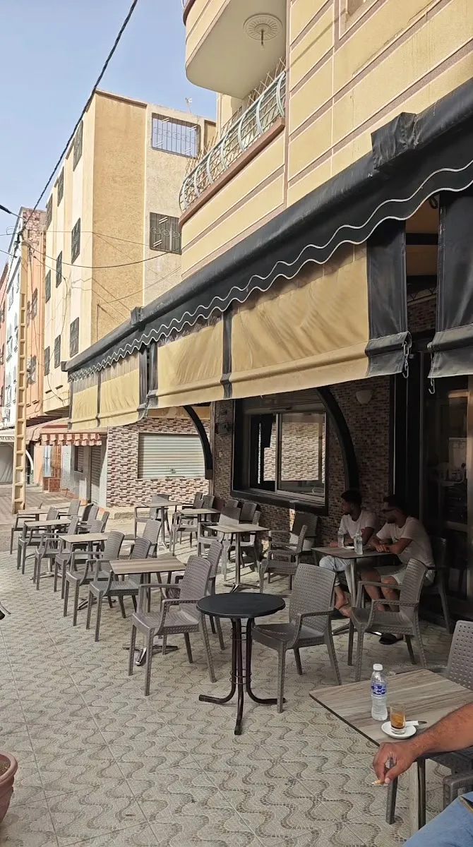 Photo 1 de Cafe Andalos