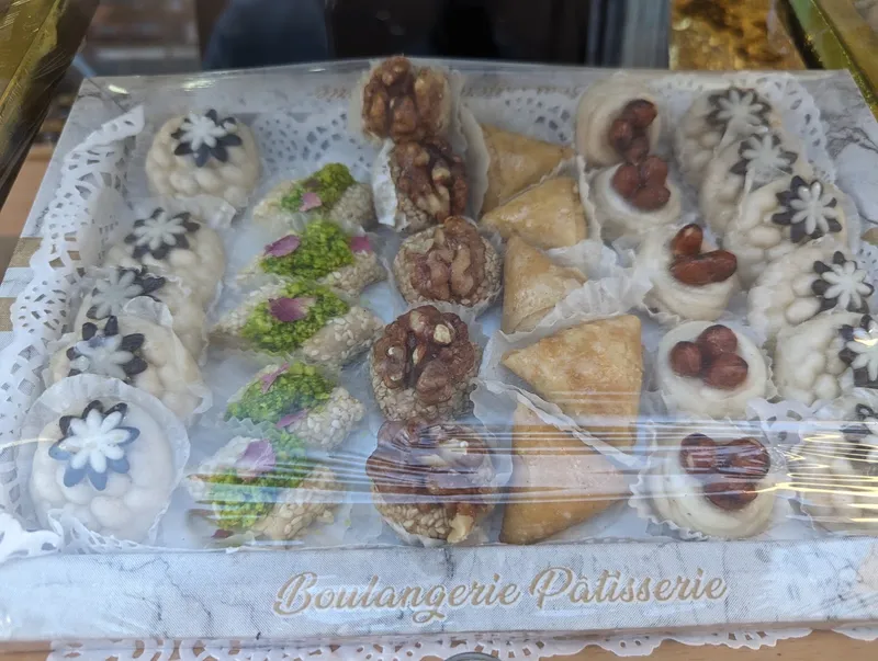 Waalach tout produit de la pâtisserie photo 2