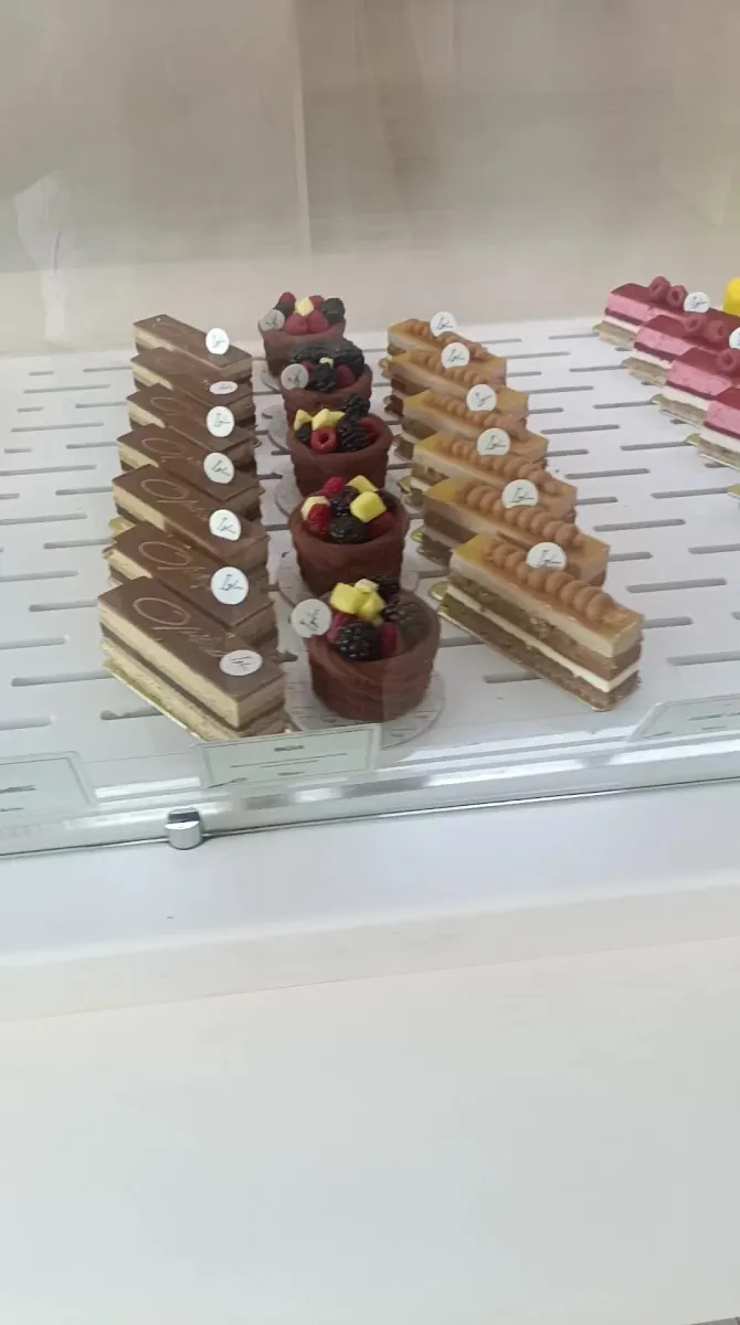 صورة 1 من Samya : Boulangerie Pâtisserie Glacier IGLOO