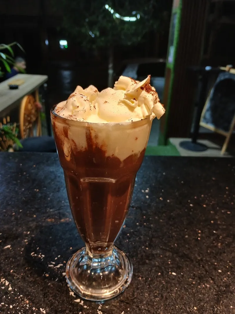NAPOLIA CAFÉ photo 3