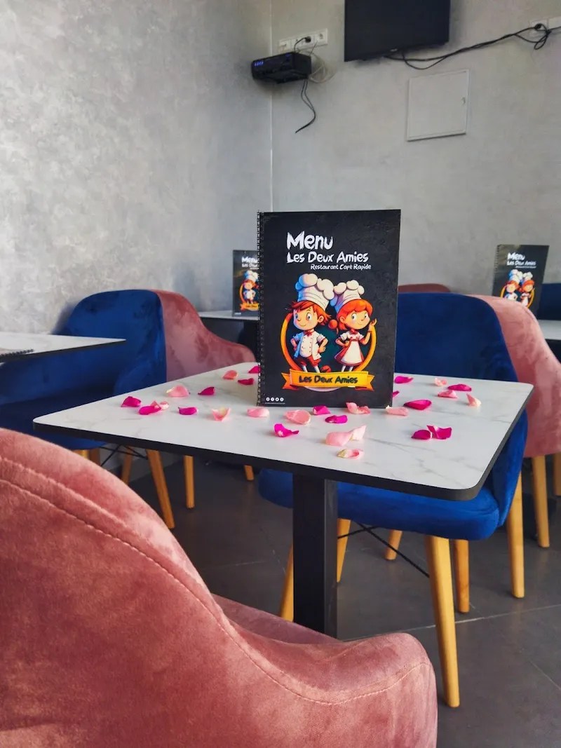 صورة 1 من Les Deux Amis : Café & Snack