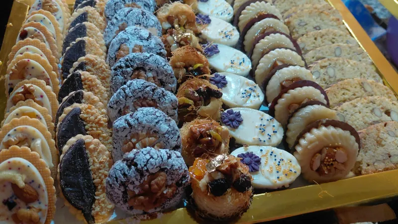 Photo 2 de حلويات العائلة