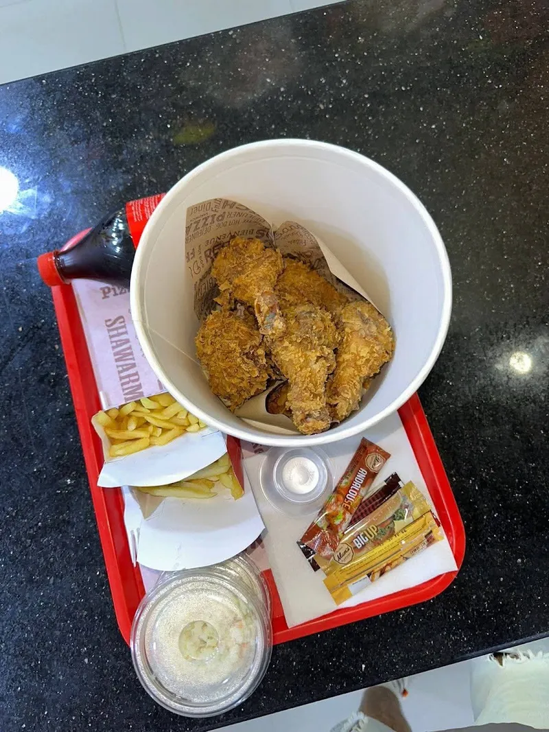 Photo 2 de AZAM Chicken Restaurant