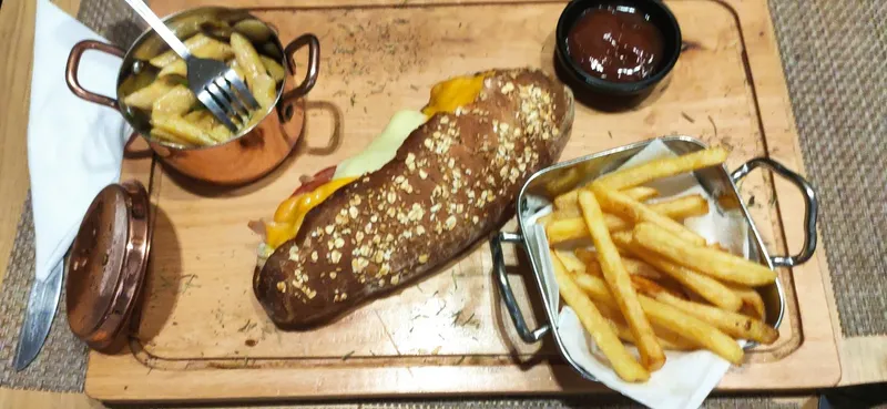 Ov.dose : Café & Restaurant photo 3