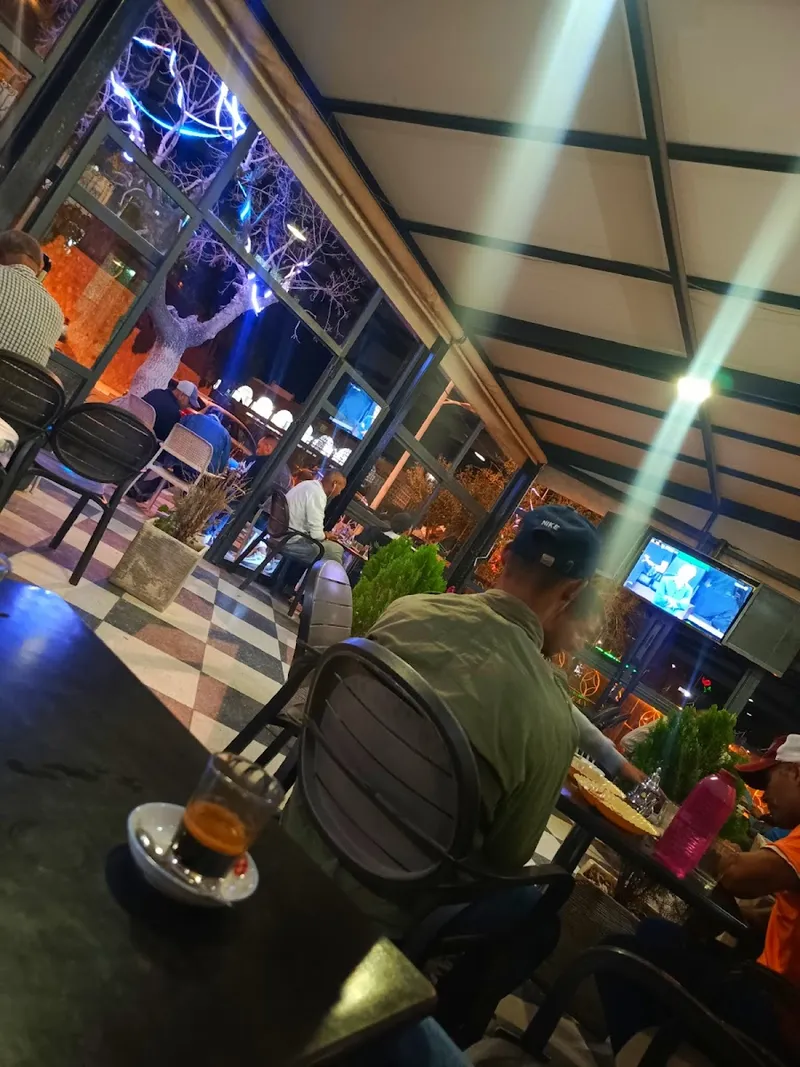 Photo 3 de Café Nassim