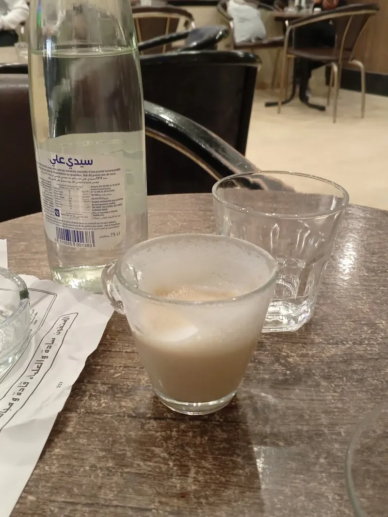Photo 2 de Cafe La Pause