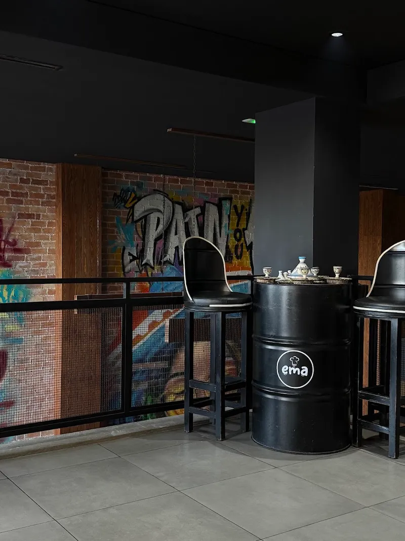Ema Restaurant photo 1
