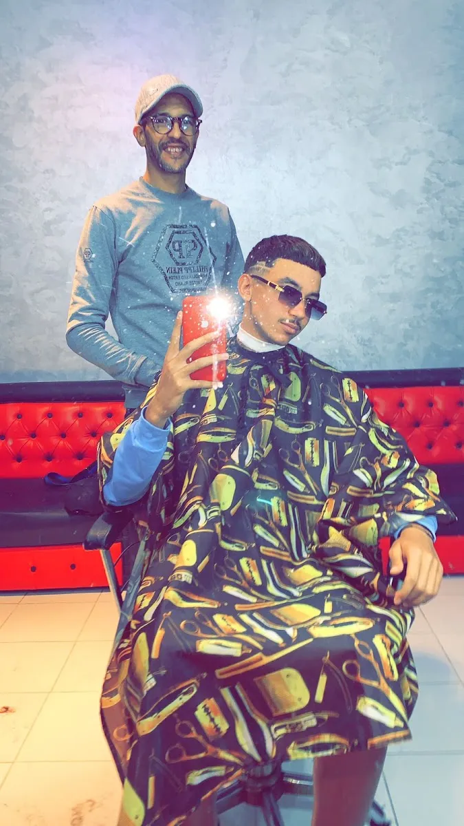 صورة 2 من Barbero njima