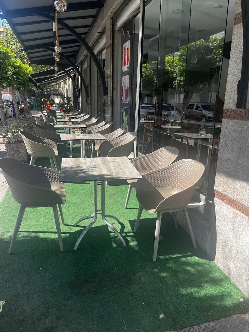 Amistad Café photo 1