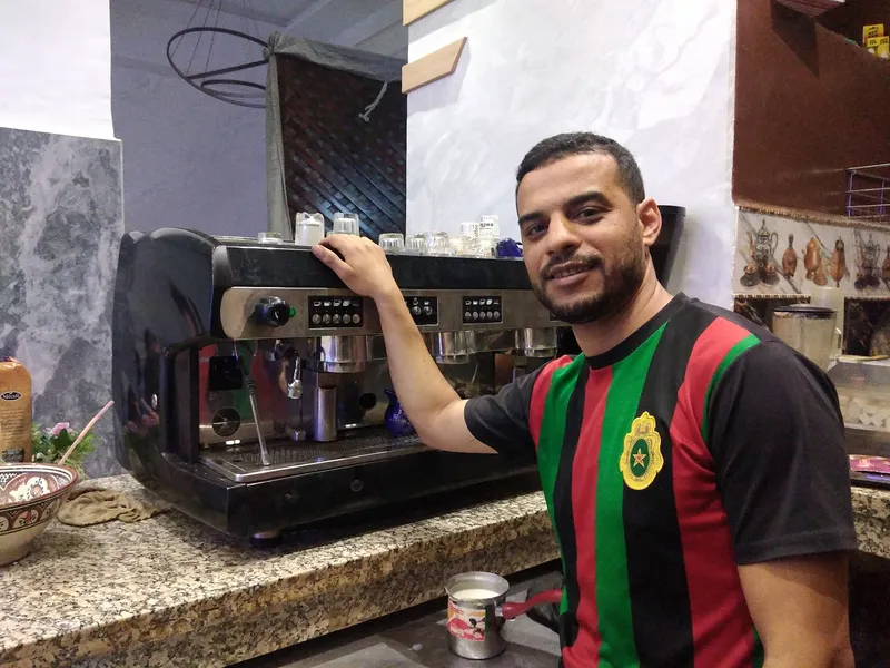 صورة 2 من مقهى