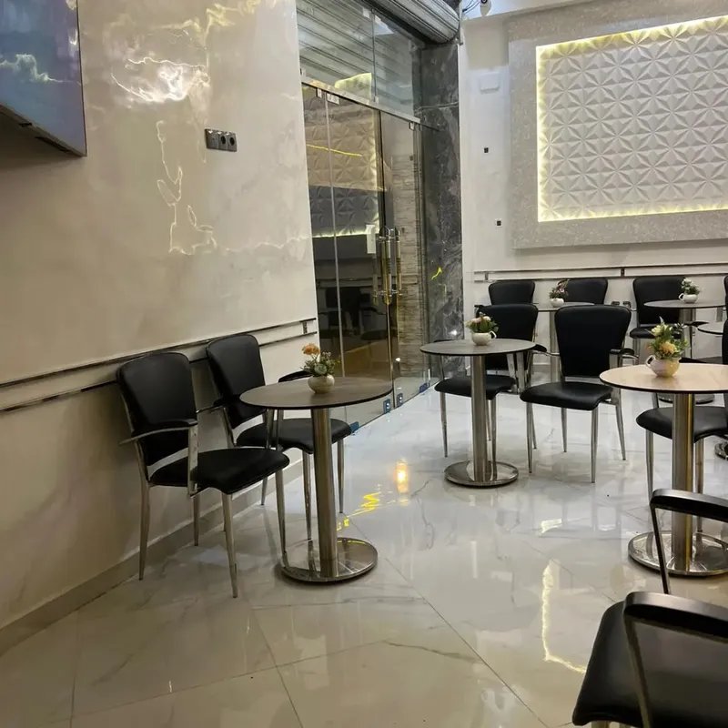 صورة 1 من مقهى