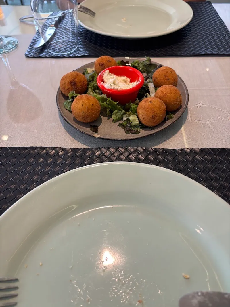 صورة 1 من Mesana