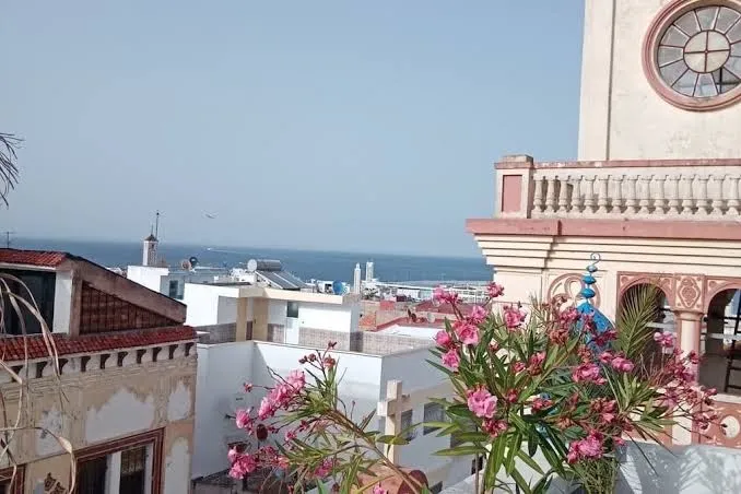 صورة 1 من Mimi Calpe