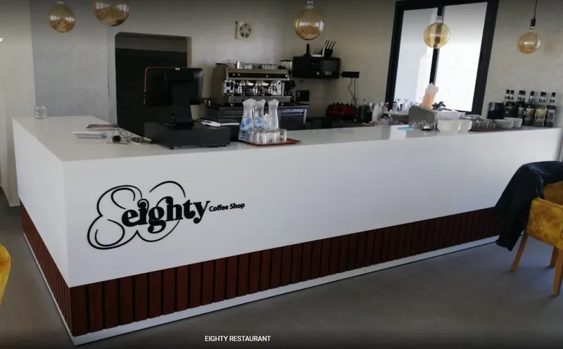 Photo 1 de 80 Eighty : Restaurant & Coffee Shop