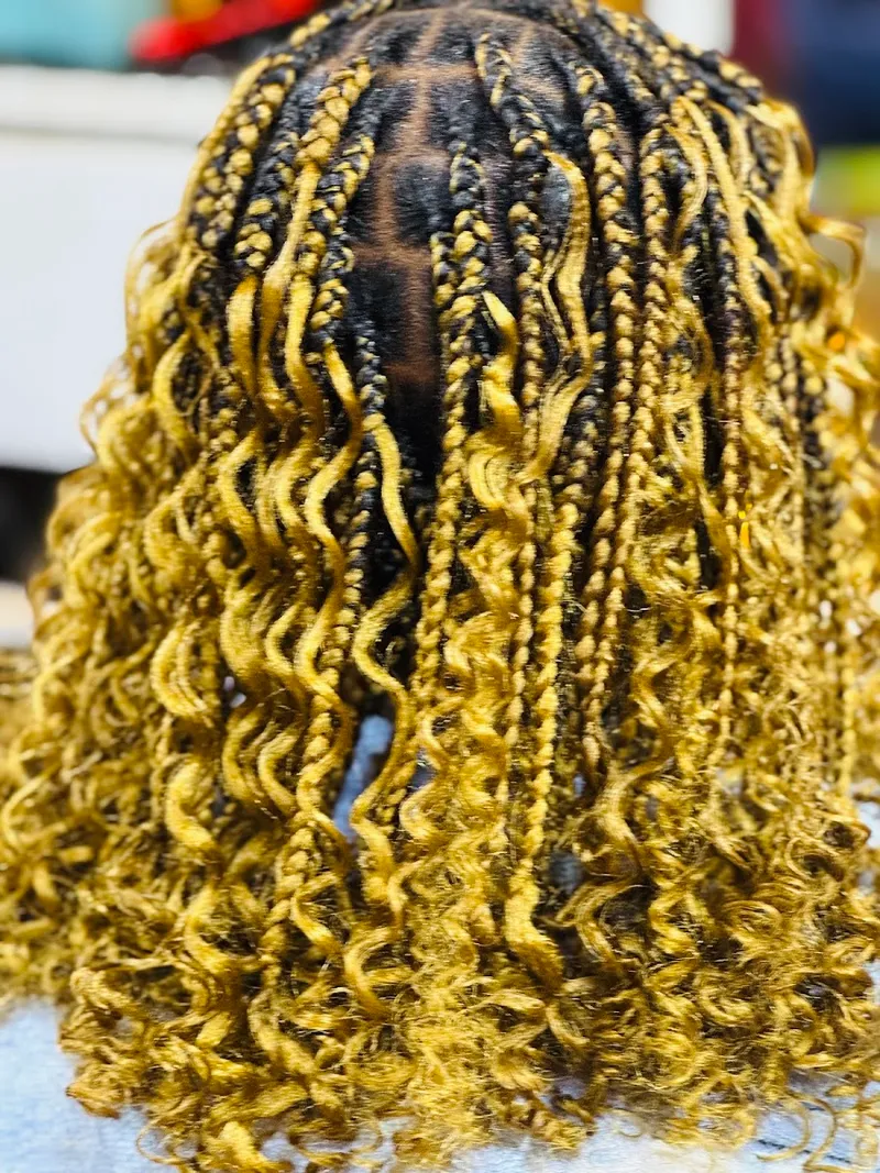 صورة 2 من Salon de coiffure Chez Ricky