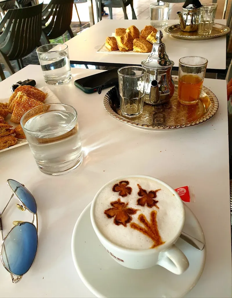 صورة 1 من Café 33