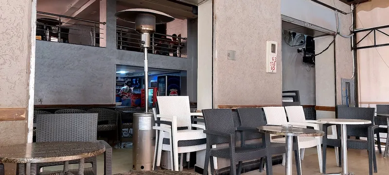 Photo 1 de Cafe 24 Zakour