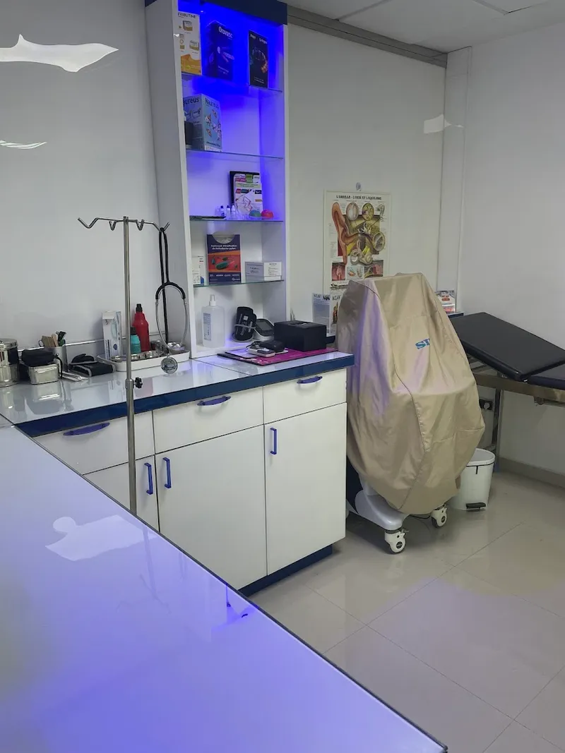 صورة 2 من Ozonotherapie Meknes ,Cabinet d'évaluation et de traitement de la douleur.Dr EL Farouki Asmaa