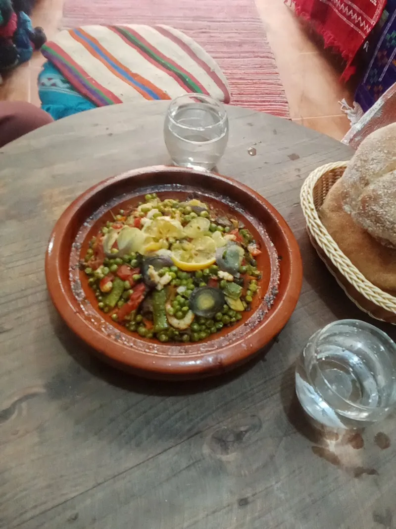 Mazana Verdie: Café & Restaurant photo 3