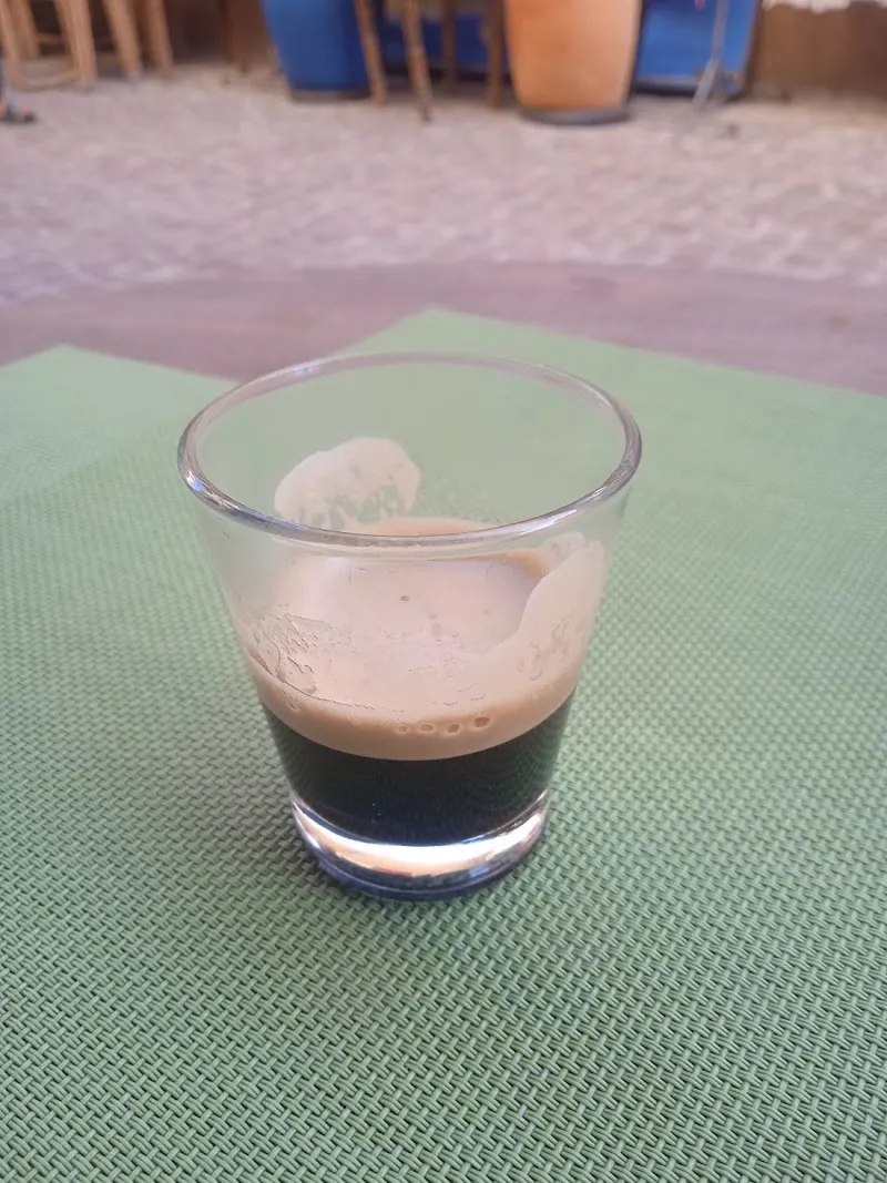 Mazana Verdie: Café & Restaurant photo 4