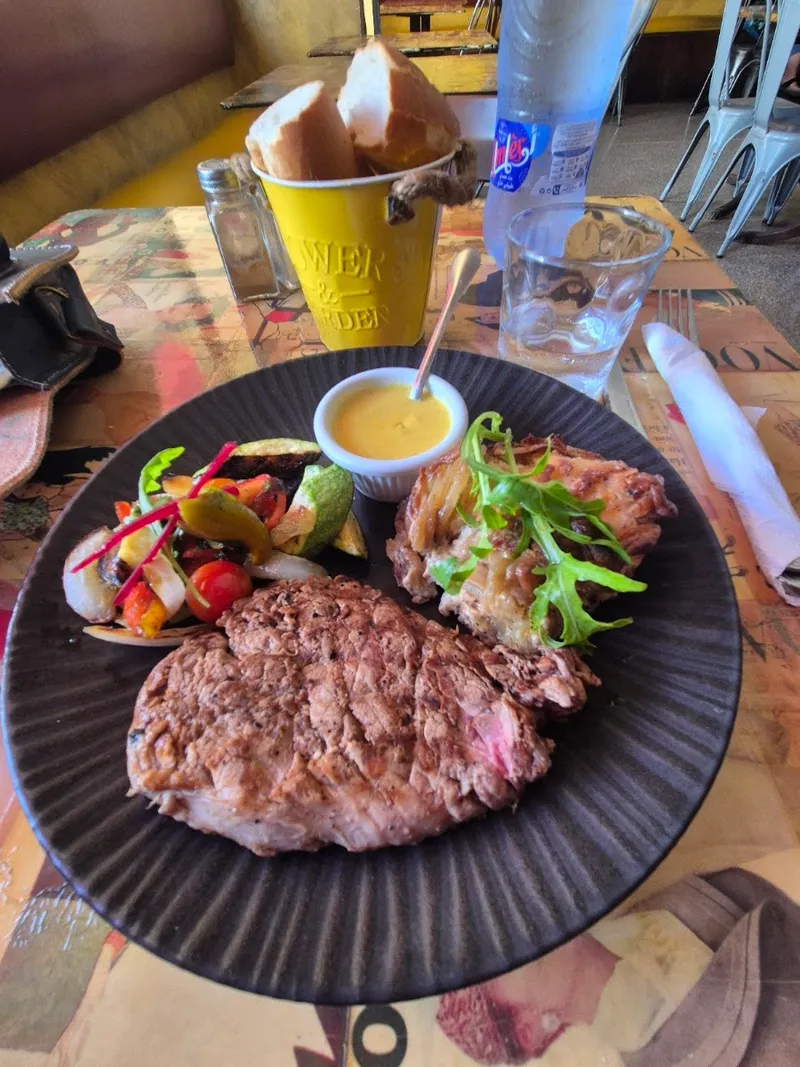 Le P'Tit Resto photo 2