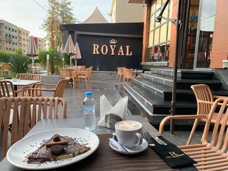 صورة 4 من Cafe Charaf