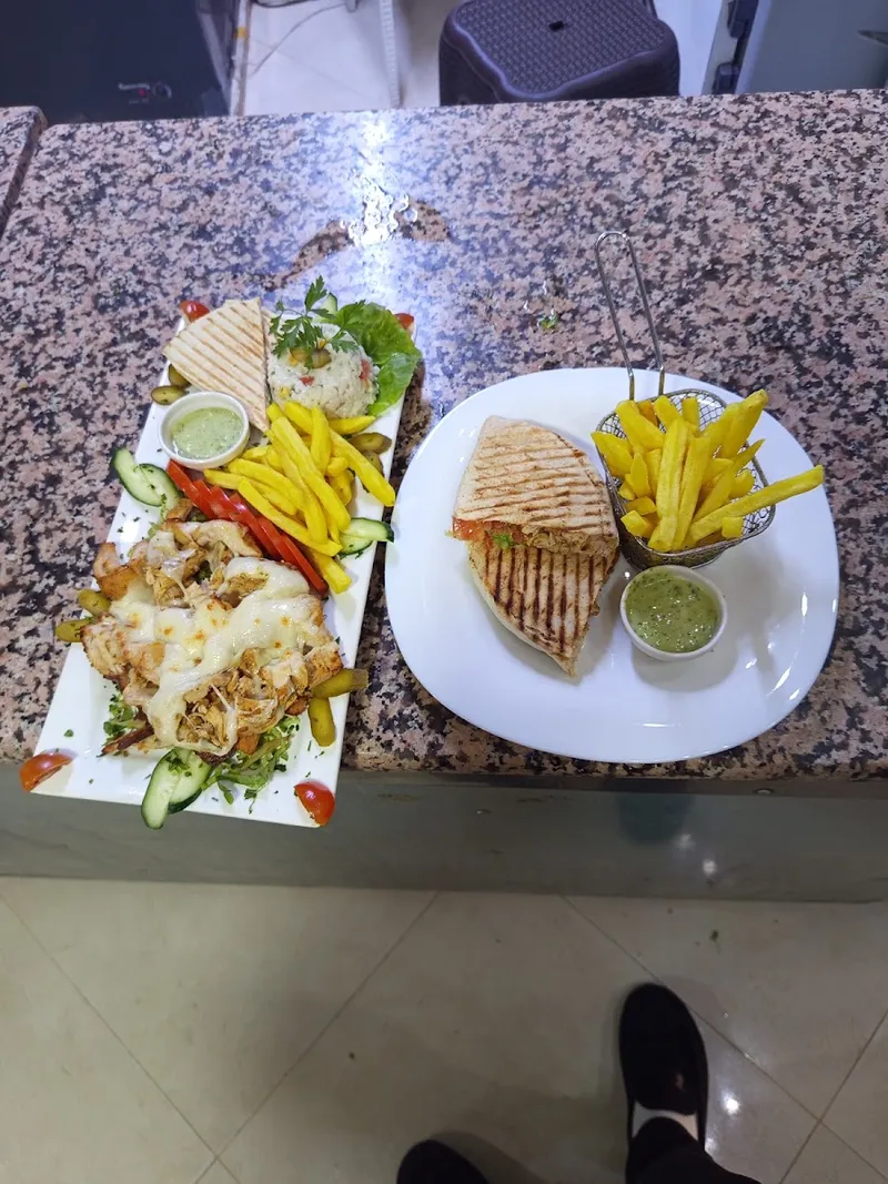 Restaurant Diafa photo 1