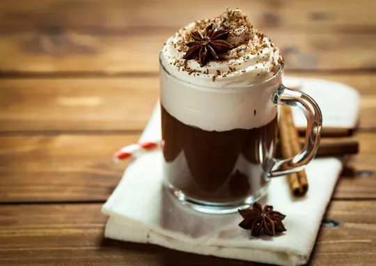 صورة 2 من La Colline d'Orient : Café Restaurant Glacier