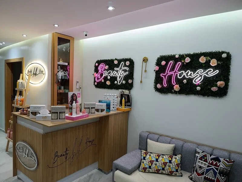 Photo 2 de Spa BH Beauty House : Salon de Coiffure & Esthétique
