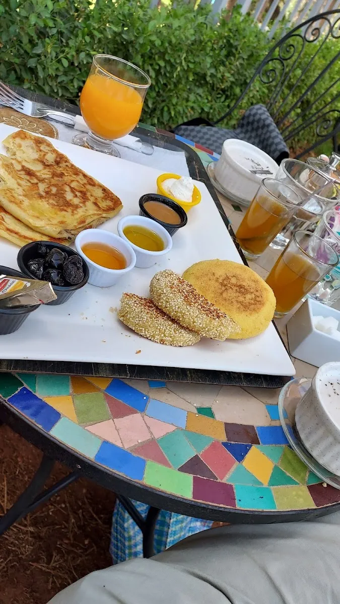Forest cafe photo 3